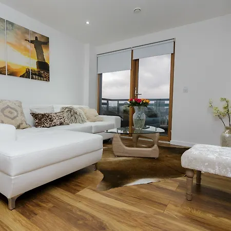 Live In Sky Penthouse