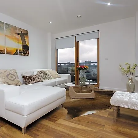Hotel Live In Sky Penthouse
