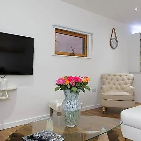 Hotel Live In Sky Penthouse Leeds (West Yorkshire)