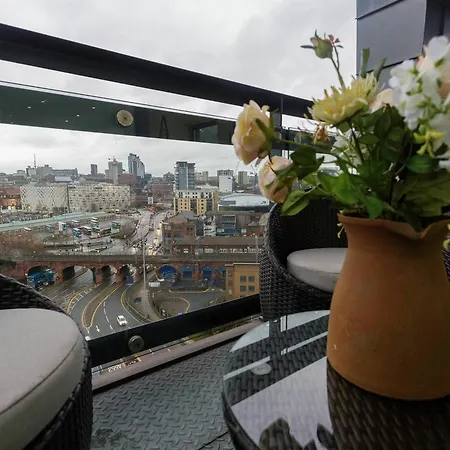 Live In Sky Penthouse Apartment
