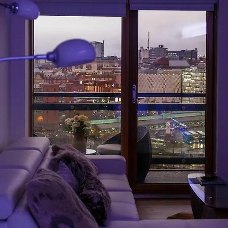 Apartment Live In Sky Penthouse *