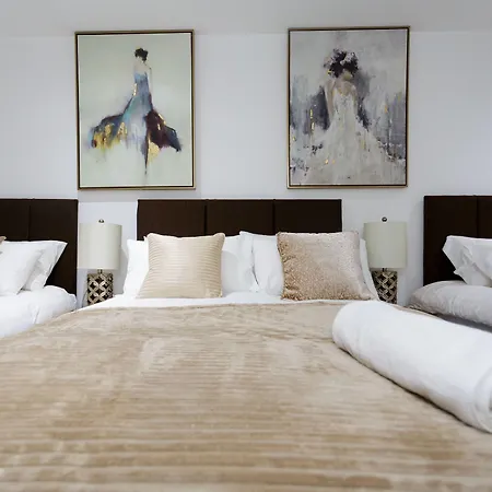 Live In Sky Penthouse 5* Лидс