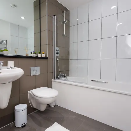 Отель Live In Sky Penthouse 5*