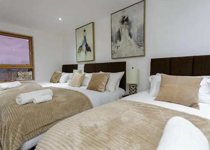 Live In Sky Penthouse